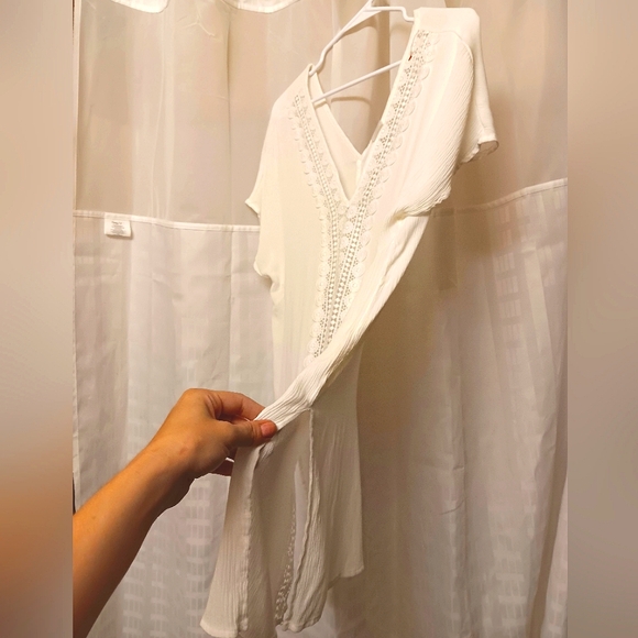 KONA SOL Embroidered & Embellished Beach Swim Cover-Up 🌺 - Picture 5 of 6